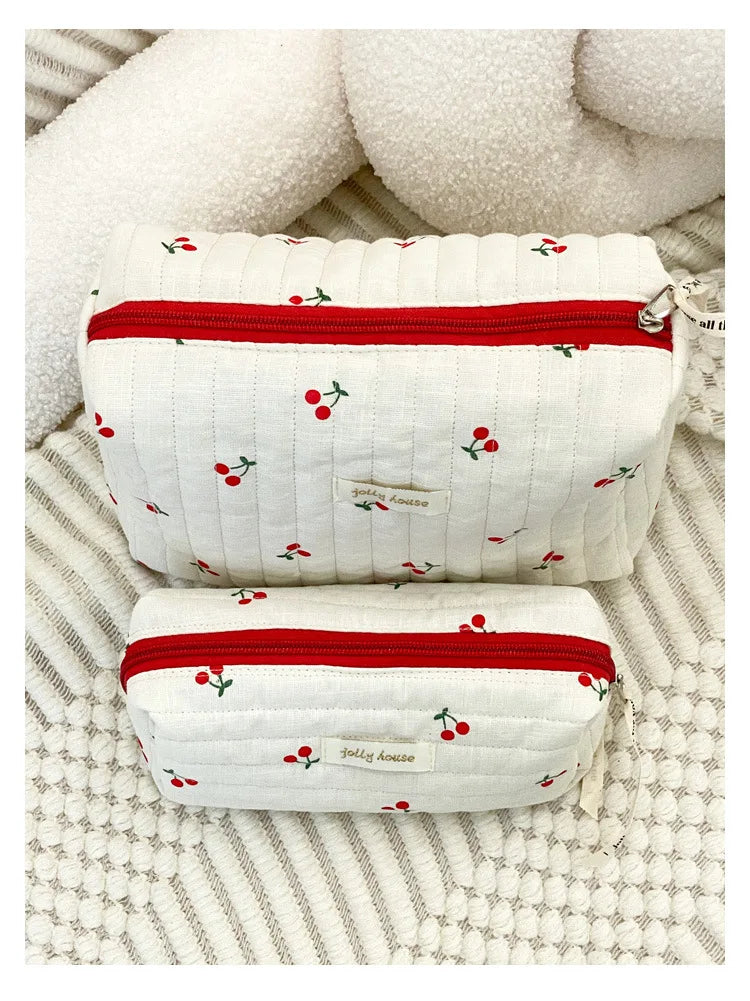 Quilted Cotton Ladies Travel Storage Bag Retro Cherry Women's Cosmetic Bags Cute Design Girls Pencil Case Makeup Bag Handbags